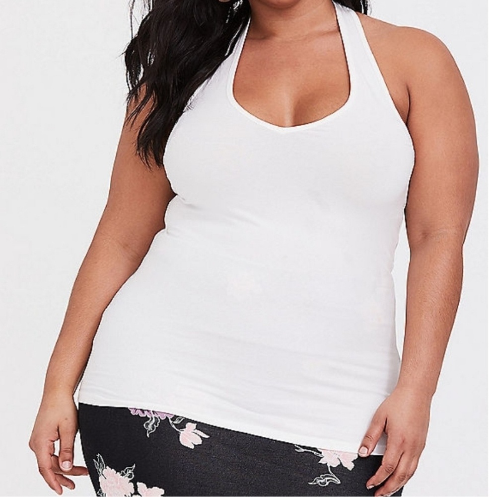Torrid Halter Tank size 4 NWT